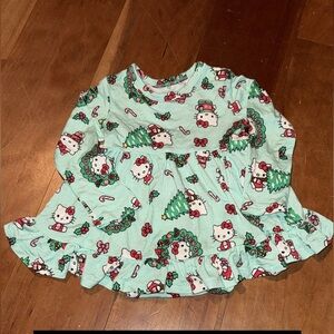 Hello Kitty Wreath Twirl